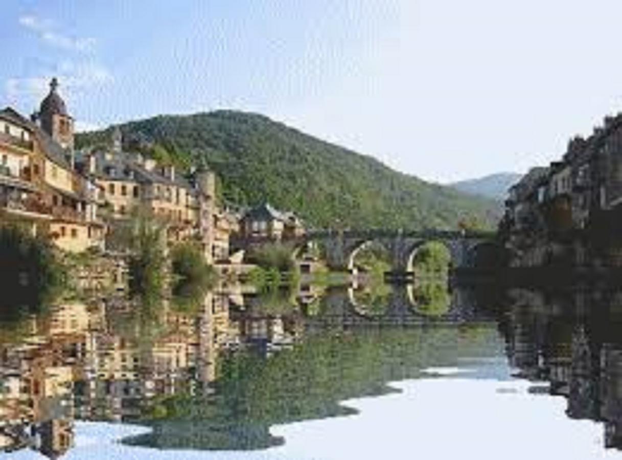 Hotel Bouloc Gabriac  Esterno foto